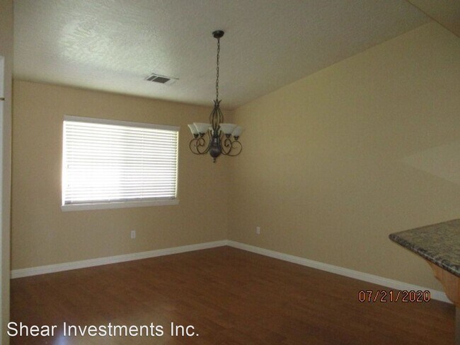 Building Photo - 12550 Whispering Springs Rd