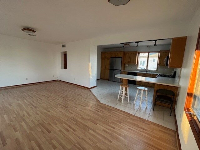 Building Photo - 50 Lincoln Pl