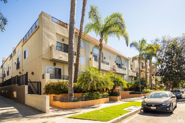 Exterior - 1726 Stoner Ave