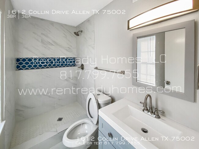 Building Photo - 1612 Collin Dr