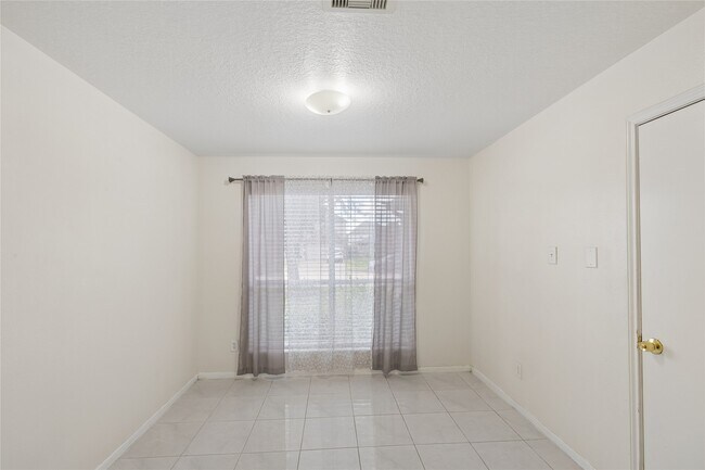 Building Photo - 19514 Swan Valley Dr