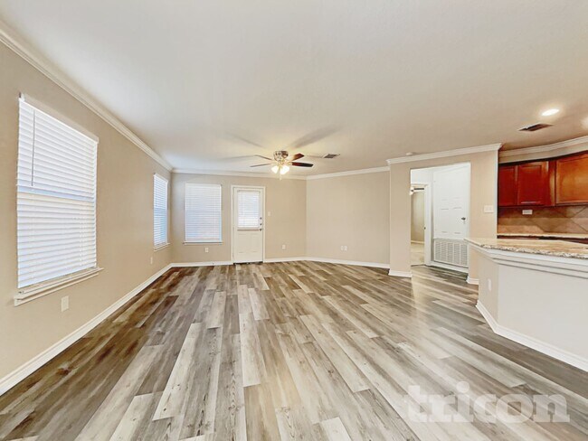 Building Photo - 15307 Delta Pt