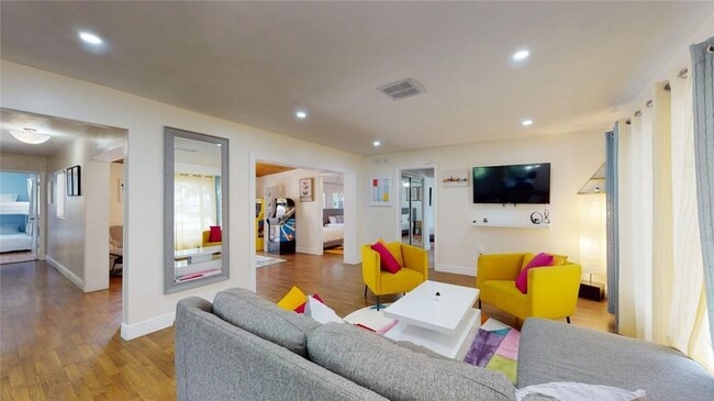 Foto del edificio - 1701 N 46th Ave