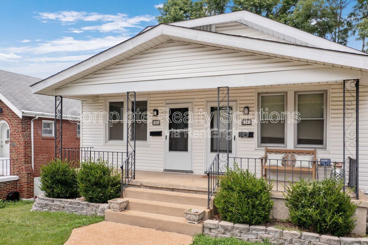 Primary Photo - 6265 Hoffman Ave