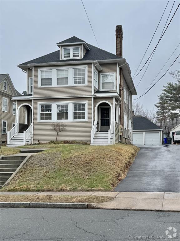 Building Photo - 97 Maplewood Ave
