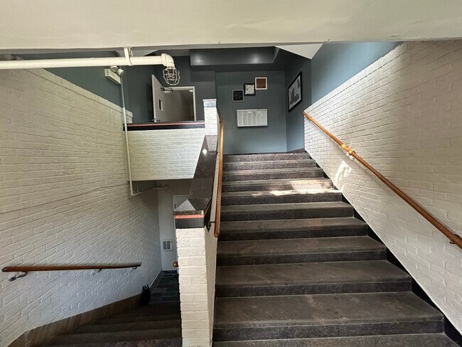 Foto del edificio - 331 S Ridgeland Ave