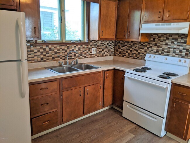 Foto del edificio - 1215 17th St NW