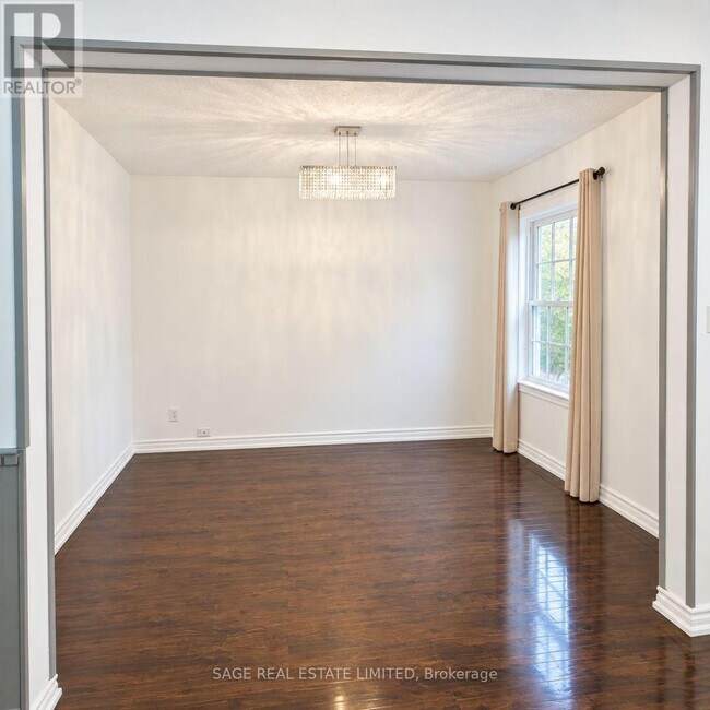 Building Photo - 45 Turnberry Ave