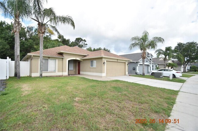 Foto del edificio - 6209 Chapel Pines Blvd