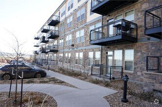 Building Photo - 13598 Via Varra