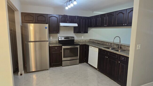 Foto del edificio - 12665 Castle Hill Dr