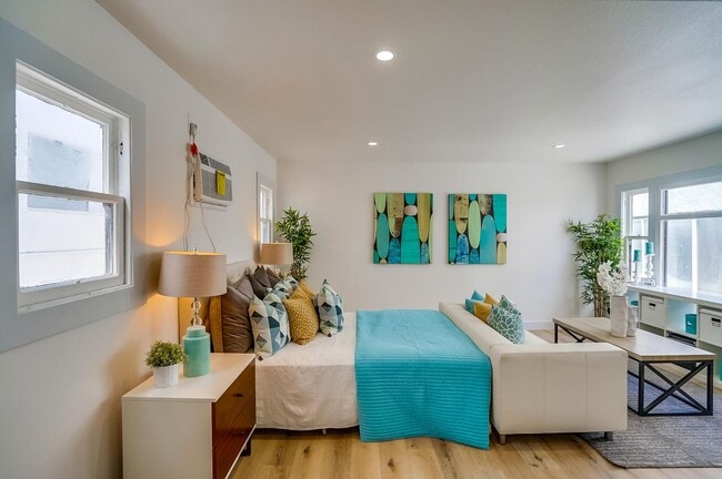 Foto del edificio - 1208 Daisy Ave