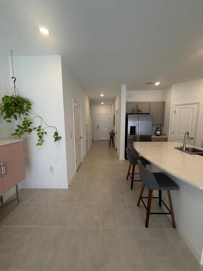 Building Photo - 2256 Paravane Way