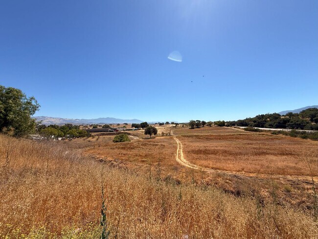 Foto del edificio - F10600E