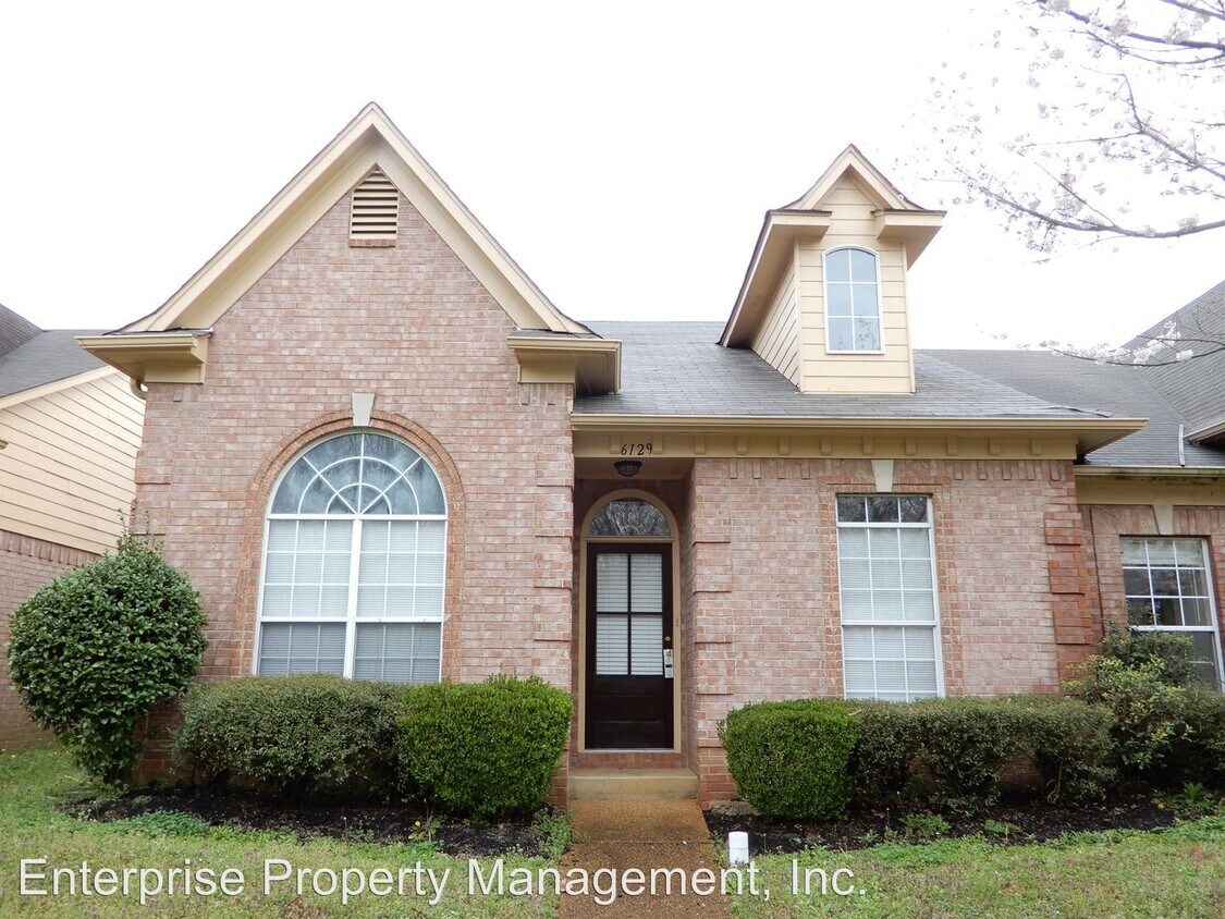 Primary Photo - 6129 Woodstock View Dr