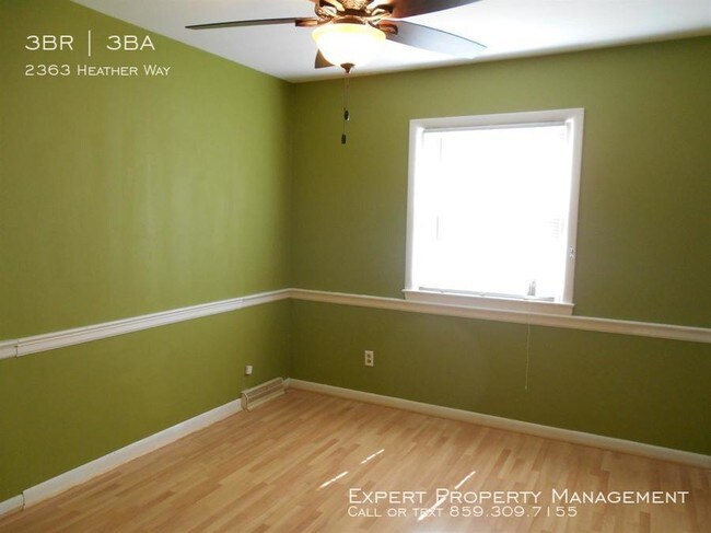 Foto del edificio - 2363 Heather Way