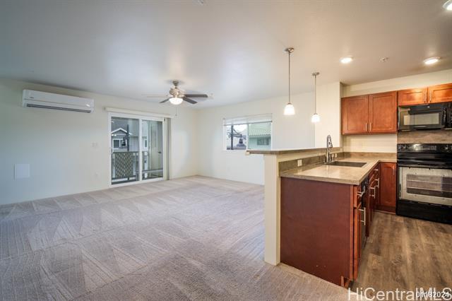 Building Photo - 458 Manawai St