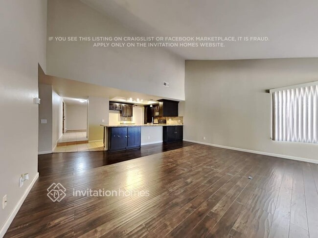 Foto del edificio - 22714 Ingomar St