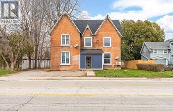 Building Photo - 131 Margaret Ave