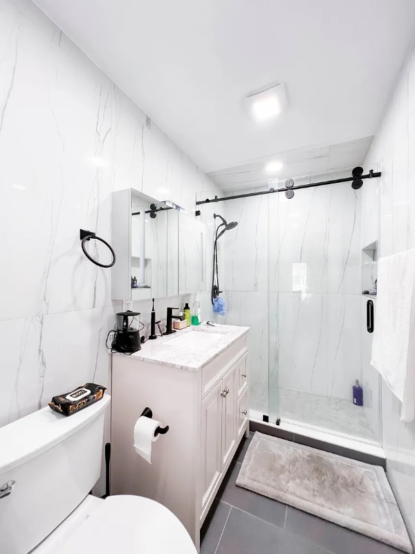 Photo - 5140 NE 3rd Ave (Fort Lauderdale, FL)