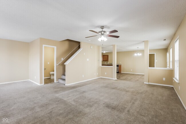 Foto del edificio - 12261 Maize Dr