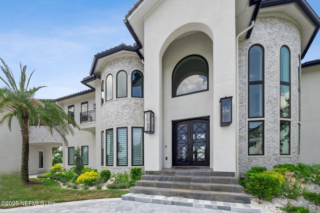 Building Photo - 463 Royal Tern Rd S