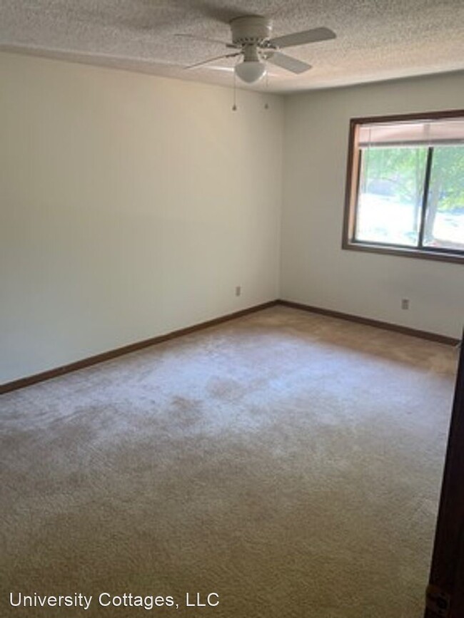 Foto del edificio - 802 Creekside Dr