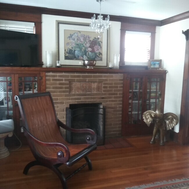 Foto del edificio - 315 E Livingston St