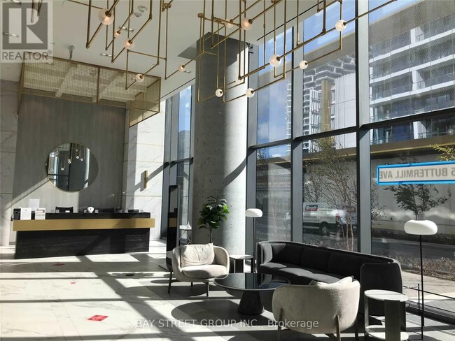 Building Photo - 5 Buttermill Ave.