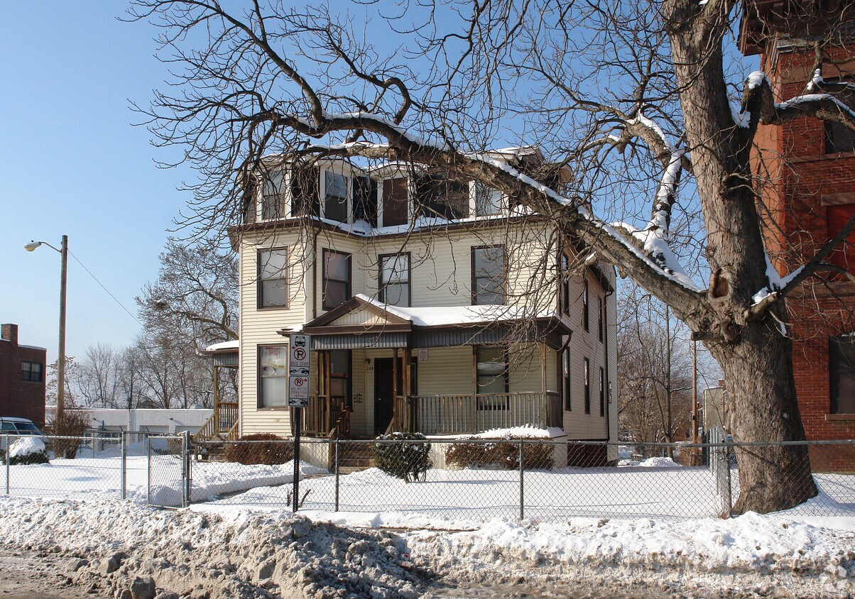 Foto del edificio - 359 Wethersfield Ave