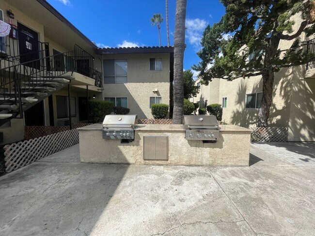 Foto del edificio - Gorgeous 1 Bedroom in Gated Community!