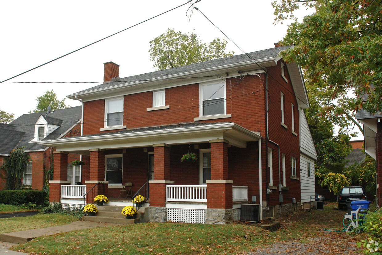 Building Photo - 162 Bonnie Brae Dr