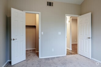 2BR, 2BA - 1,049SF - Dakota at Governors Ranch