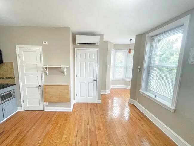 Foto del edificio - 920 S St Bernard St