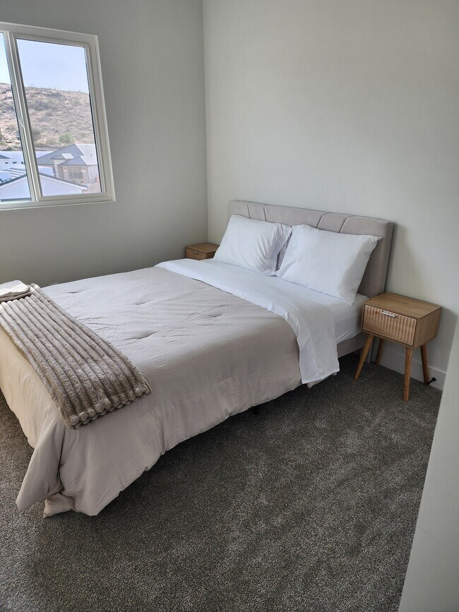 Foto del edificio - 2218 380 S