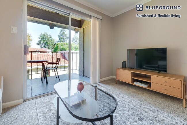 Foto del edificio - 350 Budd Ave