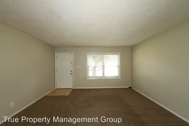 Foto del edificio - 3 br, 1 bath House - 4450 Kenmore Road