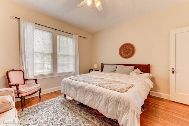 Foto del edificio - 2786 Riverside Ave