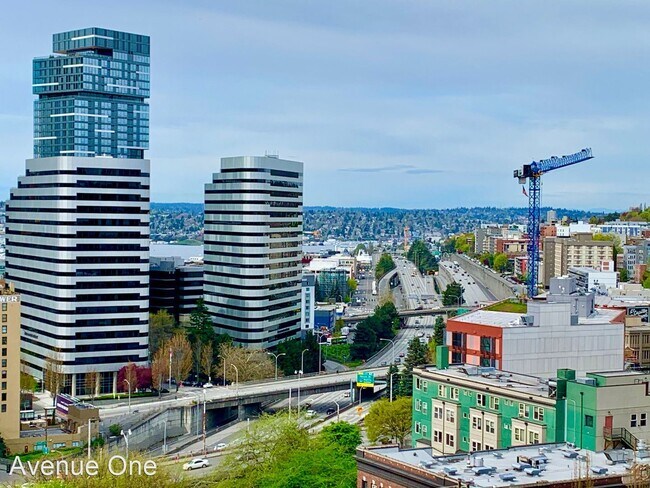 Foto del edificio - 1 br, 1 bath House - 1420 Terry Ave #1505