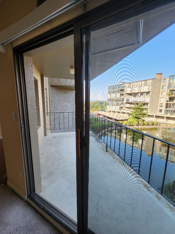 Foto del edificio - 5565 E Evergreen Blvd