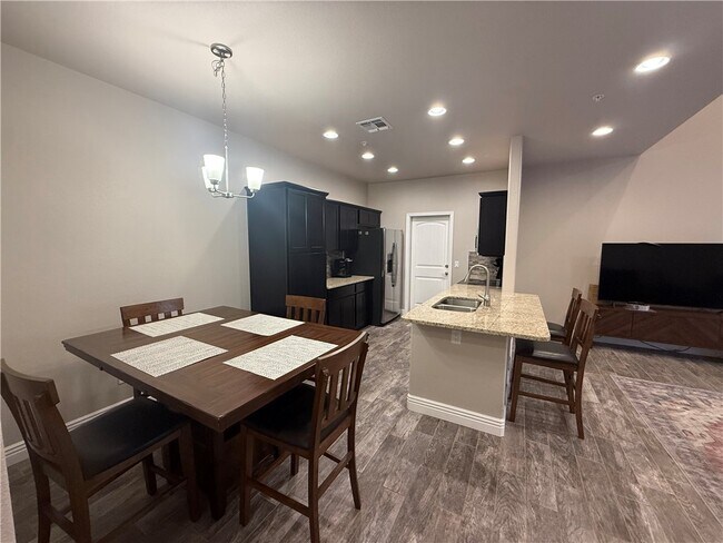 Foto del edificio - 3289 Tierra del Sol Dr