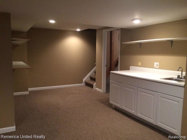 Foto del edificio - 35371 Spring Hill Rd