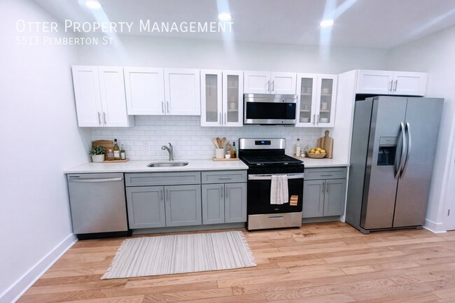 Foto del edificio - 5513 Pemberton St