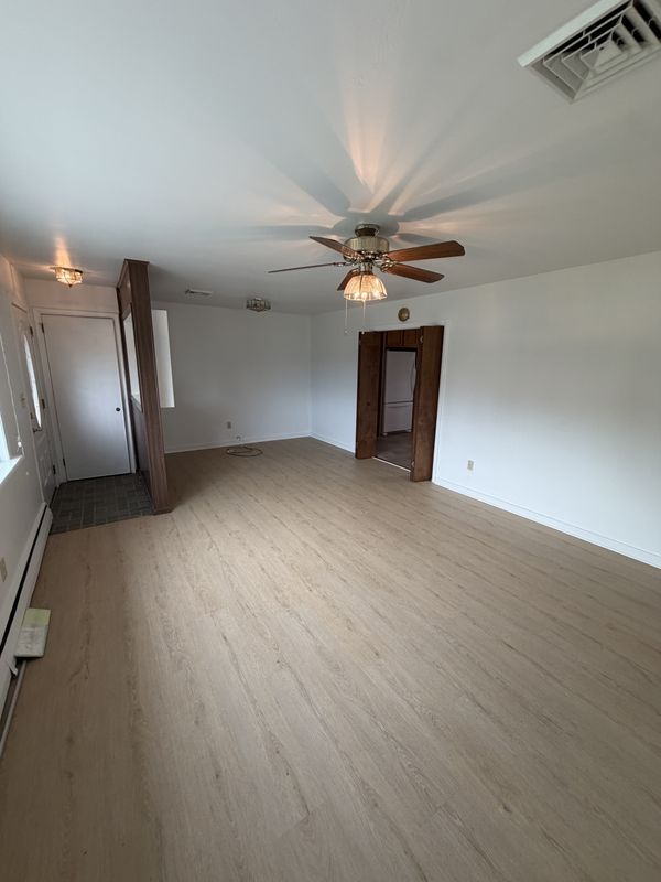 Foto del edificio - 5391 Chapmans Rd