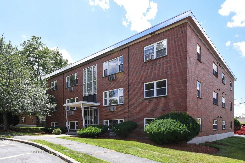Foto principal - 1105 Lexington St