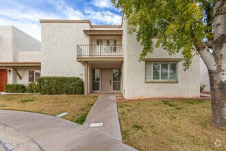 Building Photo - 7820 E Vernon Ave