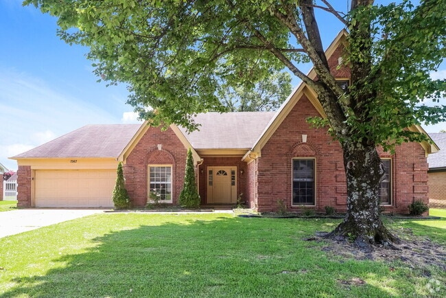 Building Photo - 7567 Dexter Grove Dr