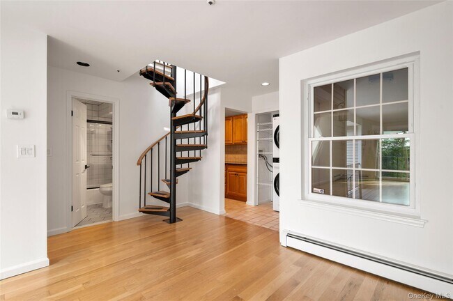 Building Photo - 130 N Kensico Ave