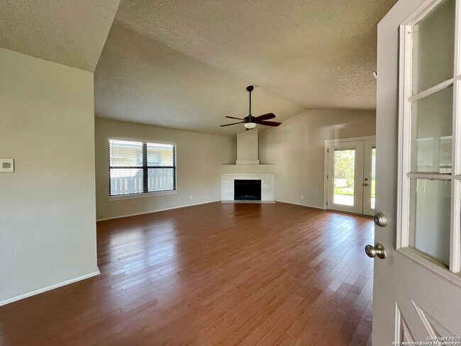 Foto del edificio - 10038 Aztec Village