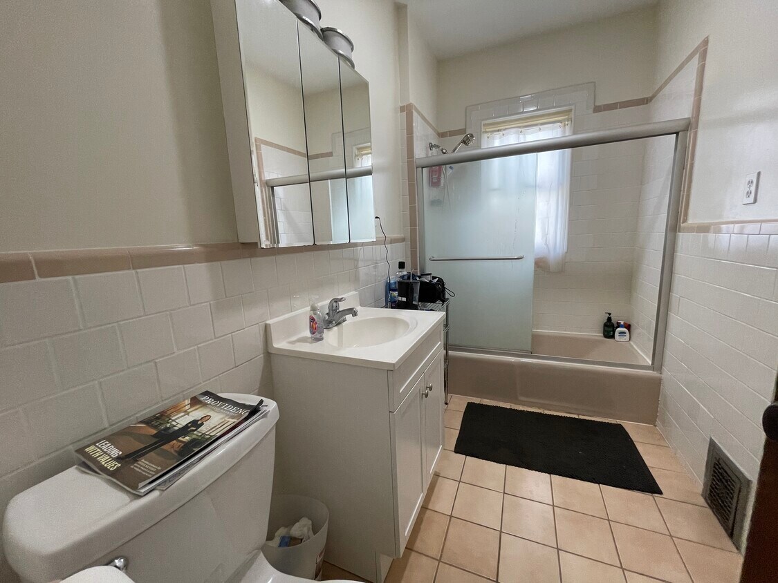 Primary Photo - 56 Hobson St